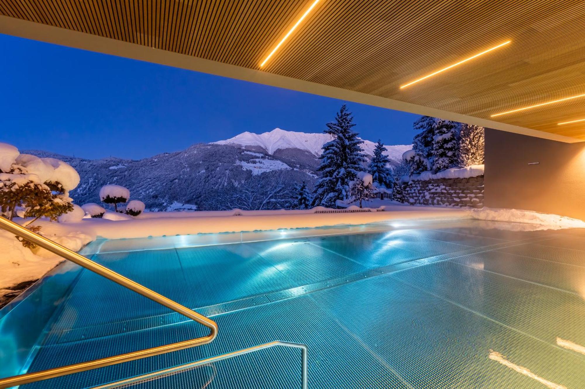 Alpin Chalet Am Burgsee Ladis Exterior photo