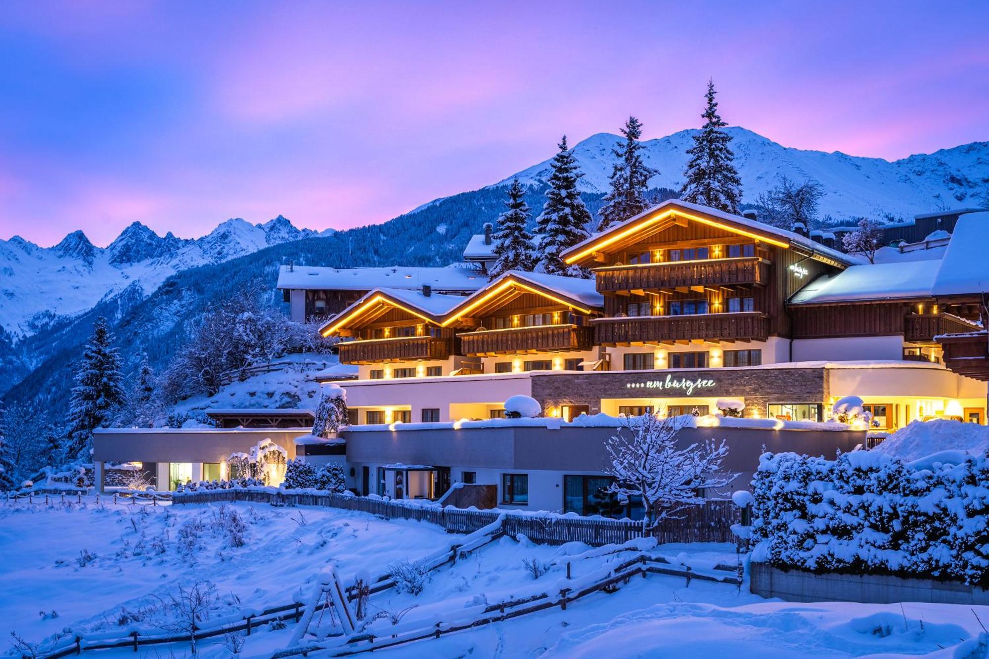 Alpin Chalet Am Burgsee Ladis Exterior photo