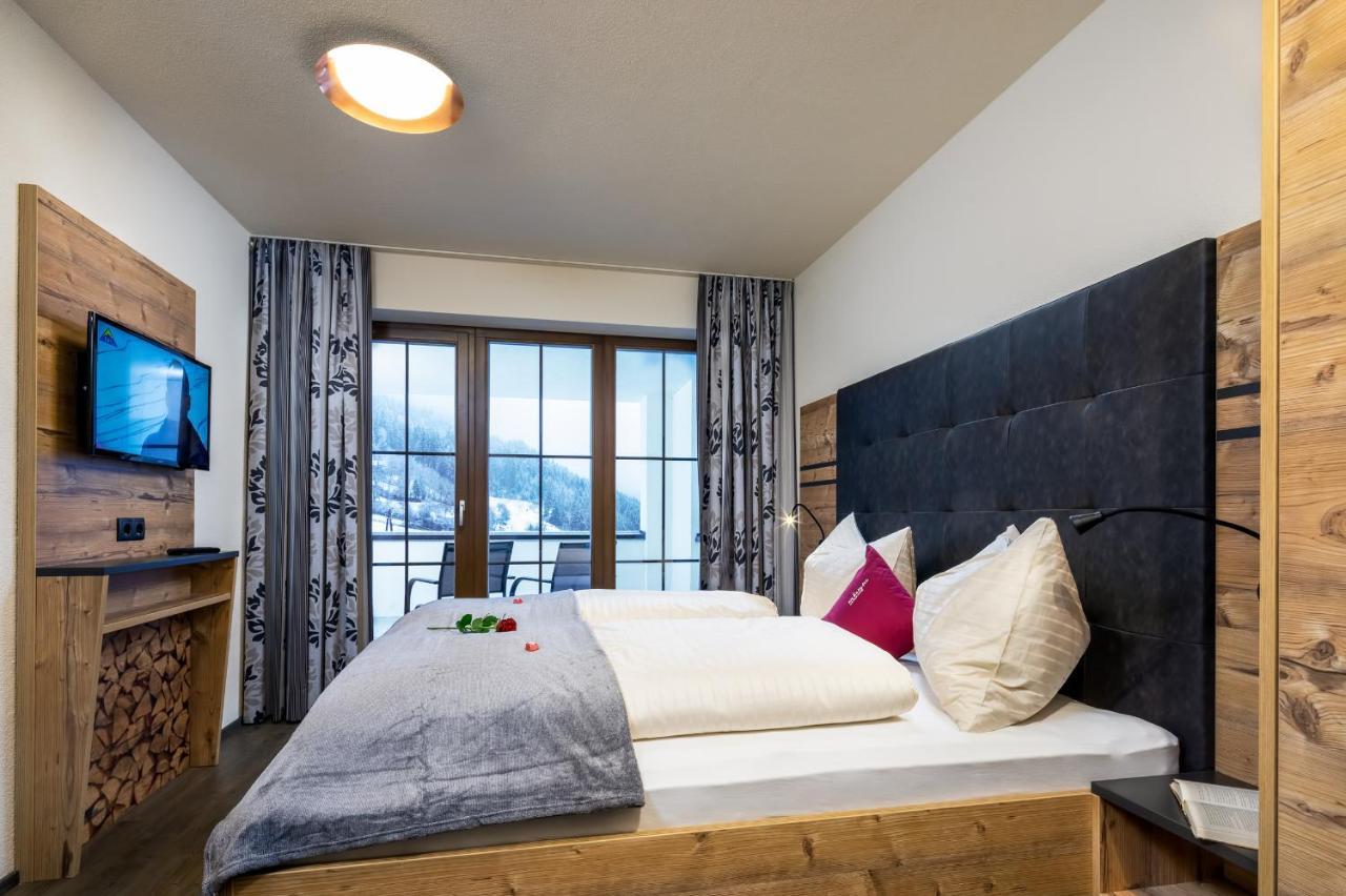 Alpin Chalet Am Burgsee Ladis Exterior photo