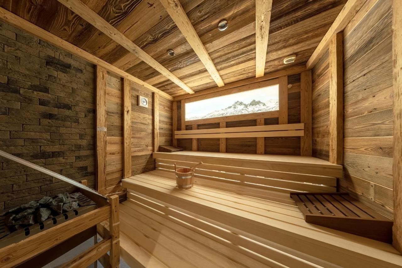 Alpin Chalet Am Burgsee Ladis Exterior photo