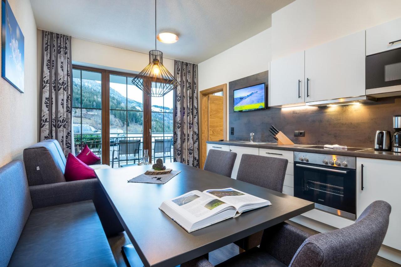 Alpin Chalet Am Burgsee Ladis Exterior photo